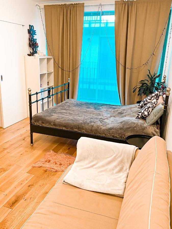 Lovely Studio Apartment, Free Parking 1,55 Hight Praga Esterno foto