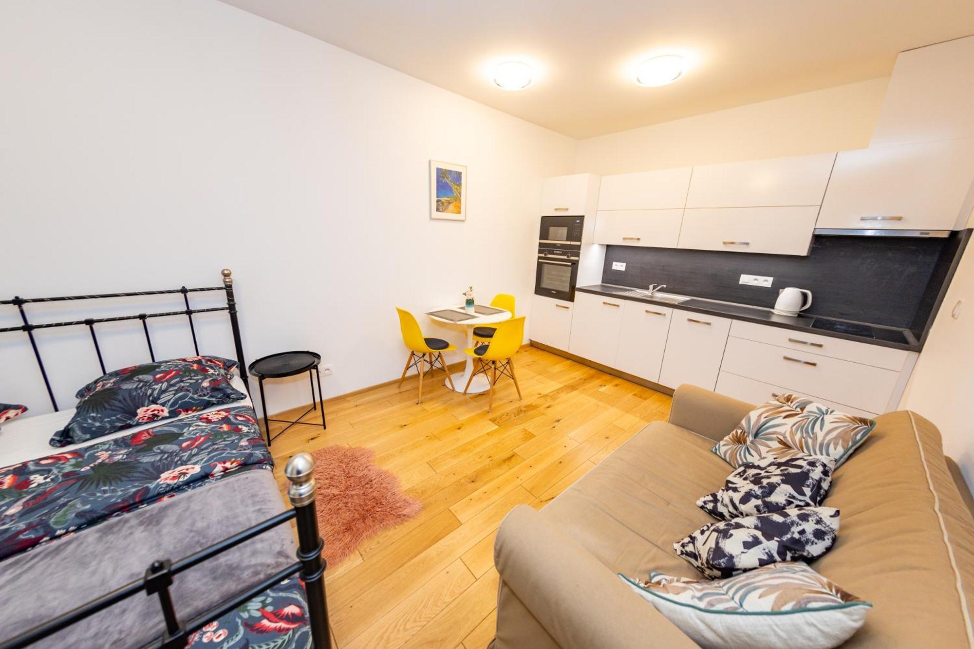 Lovely Studio Apartment, Free Parking 1,55 Hight Praga Esterno foto